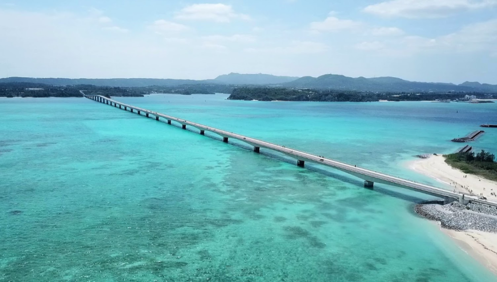 Cầu Kouri và đảo Kouri 古宇利大橋・古宇利島
